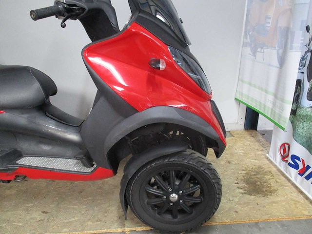 Piaggio - driewieler motorscooter - 500ie lt mp3 sport - motorcycle - afbeelding 2 van  15
