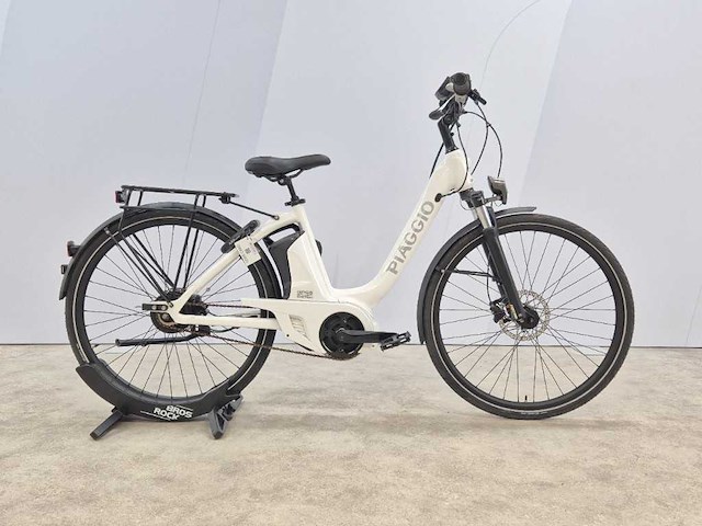 Piaggio - e-bike piaggio - comfort bianco enviolo d49 400wh - electric bicycle - afbeelding 4 van  11