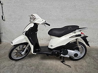 Piaggio - liberty - 125cc - 4t motorscooter - afbeelding 1 van  7