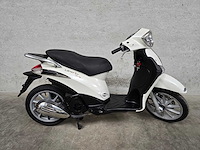 Piaggio - liberty - 125cc - 4t motorscooter - afbeelding 2 van  7