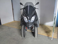 Piaggio - motor scooter - 300 mp3 hpe sport abs - motorfiets - afbeelding 8 van  12