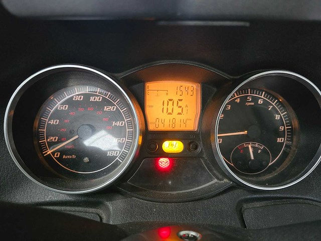 Piaggio - motorscooter - 400 lt mp3 - autorijbewijs 3xxr00 - afbeelding 2 van  11