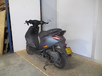Piaggio - schade bromscooter - zip sp look - scooter - afbeelding 3 van  10