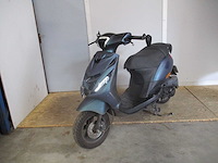 Piaggio - schade bromscooter - zip sp look - scooter - afbeelding 4 van  10