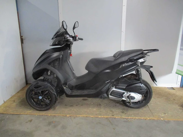 Piaggio - scooter - 300ie lt mp3 yourban - motorcycle - afbeelding 1 van  16