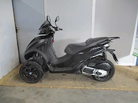 Piaggio - scooter - 300ie lt mp3 yourban - motorcycle