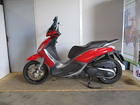 Piaggio - scooter - 350 beverly sport - motorcycle - afbeelding 1 van  5