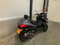 Piaggio - scooter - 500 ie sport - motorfiets - afbeelding 2 van  4