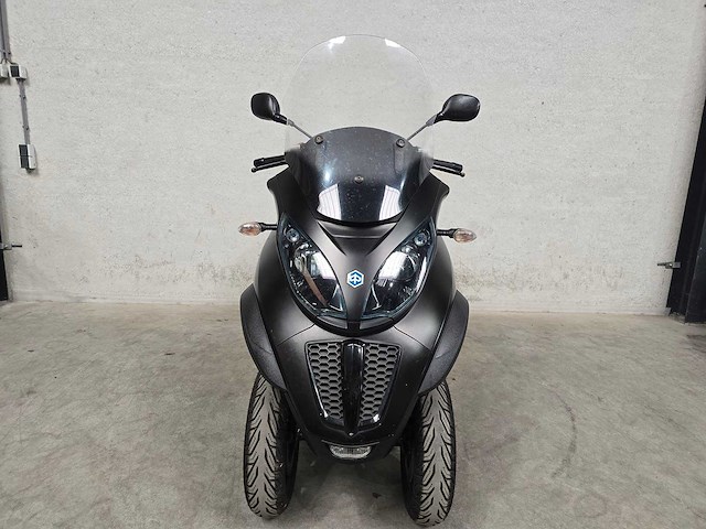 Piaggio - scooter - 500 lt mp3 sport - autorijbewijs 9kbj37 - afbeelding 4 van  8