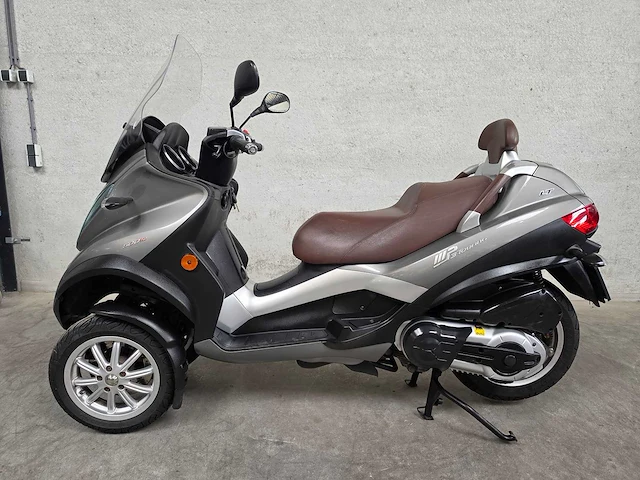 Piaggio - scooter - 500cc lt mp3 business - autorijbewijs jp845k - afbeelding 1 van  8