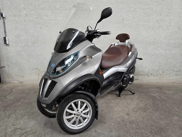 Piaggio - scooter - 500cc lt mp3 business - autorijbewijs jp845k - afbeelding 3 van  8