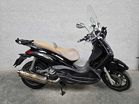 Piaggio - scooter - beverly - 4t 500 motorscooter 66mljl - afbeelding 2 van  8