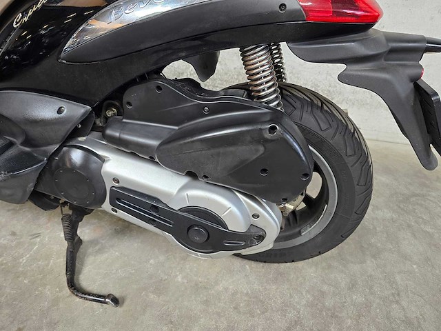 Piaggio - scooter - beverly - 4t 500 motorscooter 66mljl - afbeelding 5 van  8