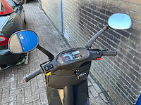 Piaggio - sfera 80 - scooter 80cc - afbeelding 9 van  9