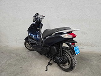 Piaggio - snorscooter - fly - 4t 25km uitvoering f630pv - afbeelding 6 van  7