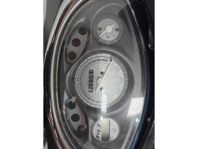 Piaggio - snorscooter - fly - 4t 25km uitvoering f630pv - afbeelding 7 van  7