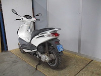 Piaggio - snorscooter - new fly 4t - scooter - afbeelding 1 van  8