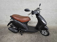 Piaggio - snorscooter - zip - 4t 25km uitvoering d014gf - afbeelding 2 van  7