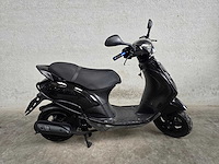 Piaggio - snorscooter - zip - 4t 25km uitvoering dfj35v - afbeelding 2 van  7