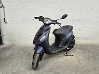Piaggio - snorscooter - zip - 4t 25km uitvoering djv83p - afbeelding 3 van  7