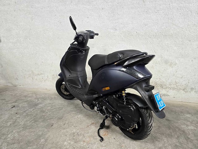 Piaggio - snorscooter - zip - 4t 25km uitvoering djv83p - afbeelding 6 van  7