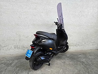 Piaggio - snorscooter - zip - 4t 25km uitvoering drj96n - afbeelding 1 van  1
