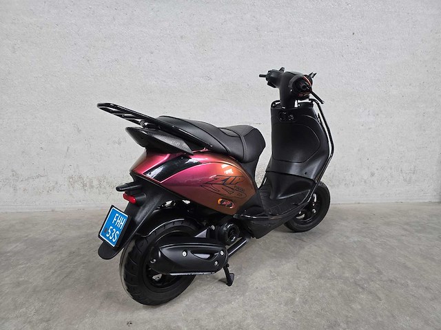 Piaggio - snorscooter - zip - 4t 25km uitvoering fhh53s - afbeelding 5 van  9