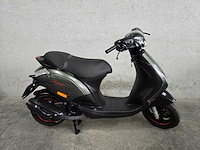 Piaggio - snorscooter - zip - 4t 25km uitvoering - afbeelding 2 van  8