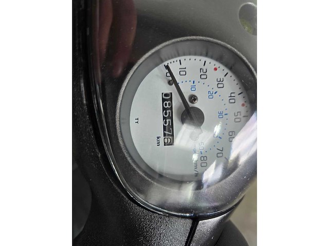 Piaggio - snorscooter - zip - 4t 25km uitvoering - afbeelding 8 van  8