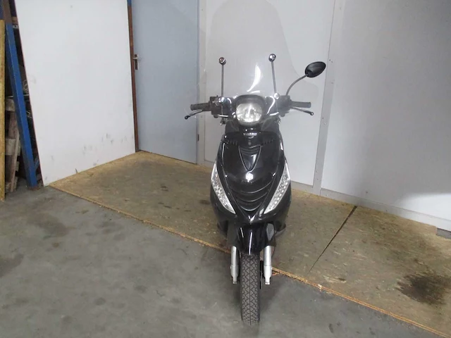 Piaggio - snorscooter - zip sp look - scooter - afbeelding 5 van  10