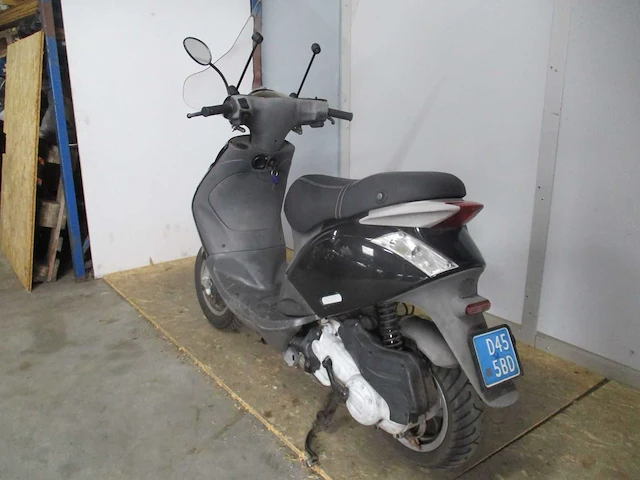 Piaggio - snorscooter - zip sp look - scooter - afbeelding 2 van  10