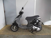 Piaggio - snorscooter - zip sp look - scooter