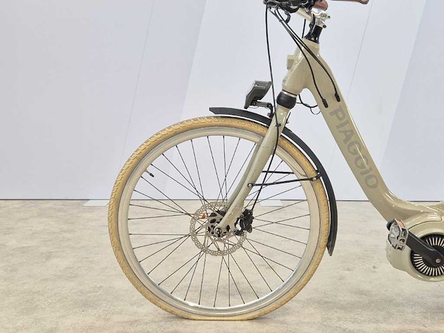 Piaggio - uni deore - comfort d55 400wh - elektrische fiets - afbeelding 7 van  10