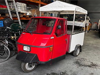 Piaggio ape 50 foodtruck bromfiets - afbeelding 1 van  7