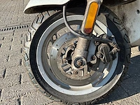 Piaggio bromscooter fly 4t scooter - afbeelding 2 van  28