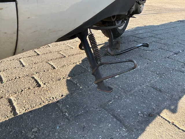 Piaggio bromscooter fly 4t scooter - afbeelding 4 van  28