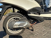 Piaggio bromscooter fly 4t scooter - afbeelding 7 van  28