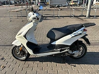 Piaggio bromscooter fly 4t scooter - afbeelding 12 van  28