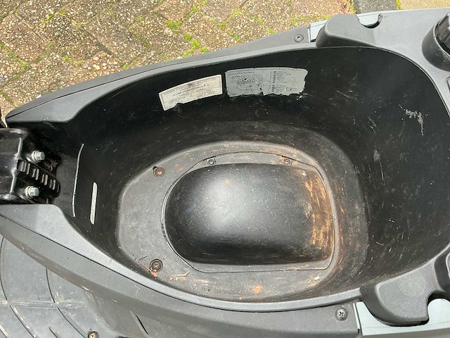 Piaggio bromscooter zip 4t sp scooter - afbeelding 18 van  26