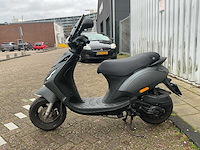 Piaggio bromscooter zip 4t sp scooter - afbeelding 12 van  26