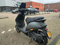 Piaggio bromscooter zip 4t sp scooter - afbeelding 20 van  26