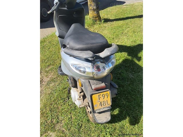 Piaggio c44 scooter | kenteken: f994bl - afbeelding 4 van  6