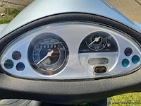Piaggio c44 scooter | kenteken: f994bl - afbeelding 6 van  6