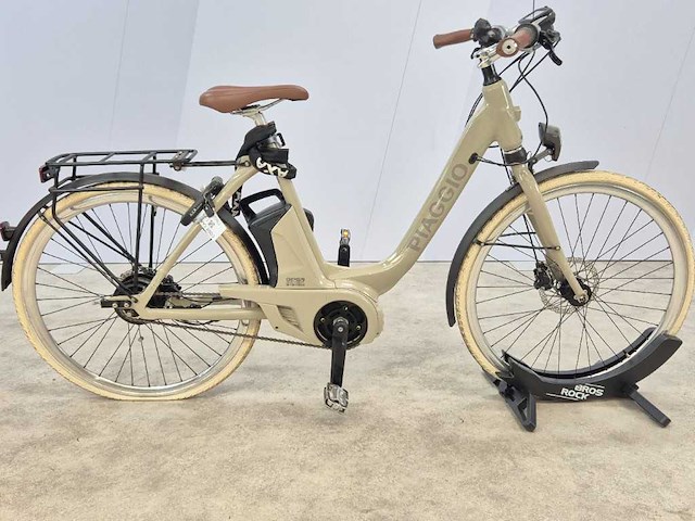 Piaggio e-bike - unu deore - comfort d500 2x 400wh - elektrische fiets - afbeelding 2 van  6