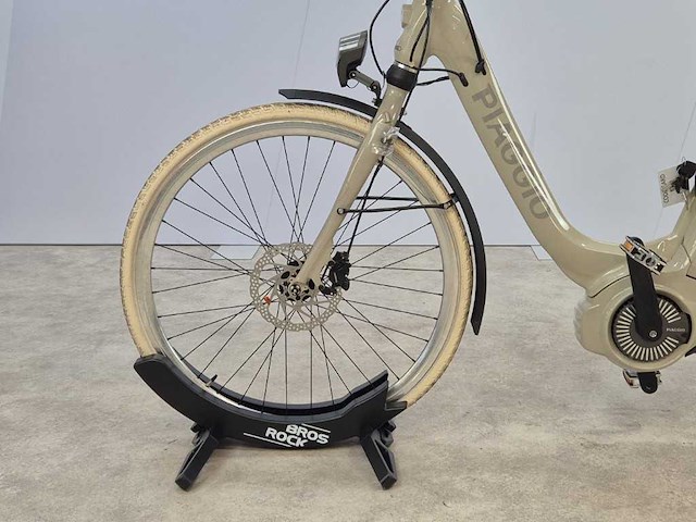 Piaggio e-bike - unu deore - comfort d500 2x 400wh - elektrische fiets - afbeelding 4 van  6