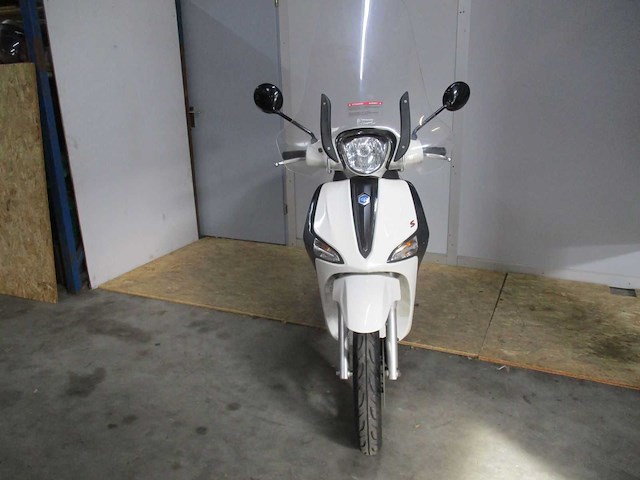 Piaggio liberty s e5 - bromscooter - injectie - scooter - afbeelding 5 van  11