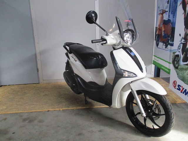 Piaggio liberty s e5 - bromscooter - injectie - scooter - afbeelding 4 van  6