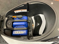 Piaggio model “1” e-scooter fjt-13-j - afbeelding 7 van  28