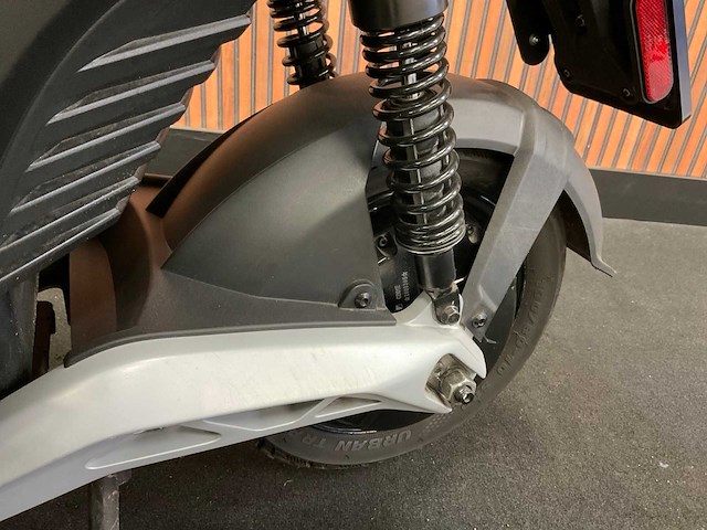 Piaggio model “1” e-scooter flj-15-p - afbeelding 6 van  30