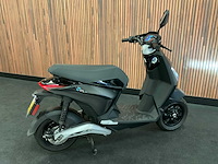 Piaggio model “1” e-scooter flj-15-p - afbeelding 20 van  30